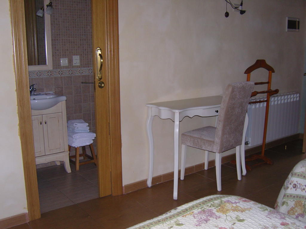 Casa Paulino Hotel Corrales De Buelna Kamer foto
