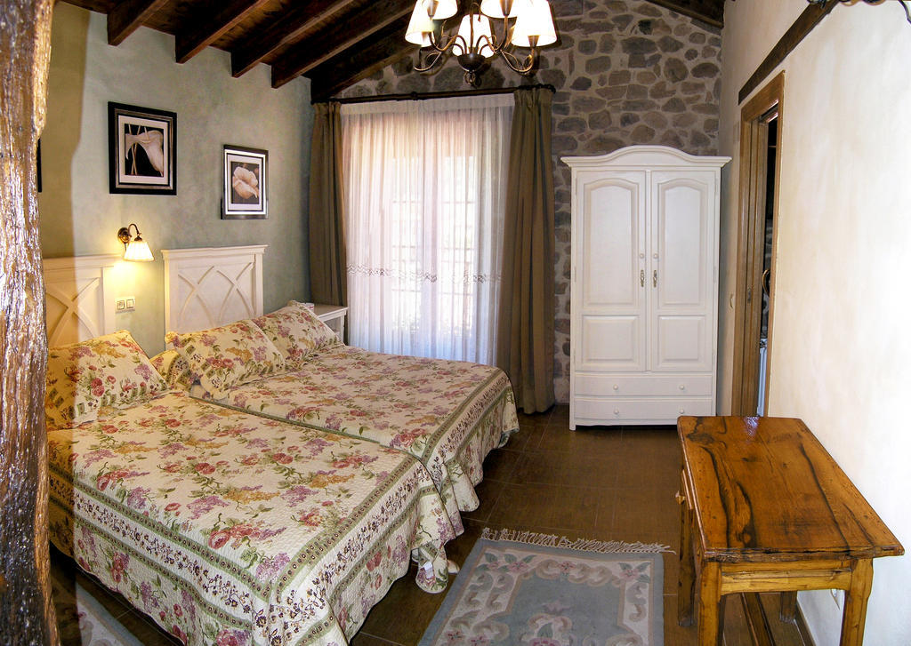 Casa Paulino Hotel Corrales De Buelna Kamer foto