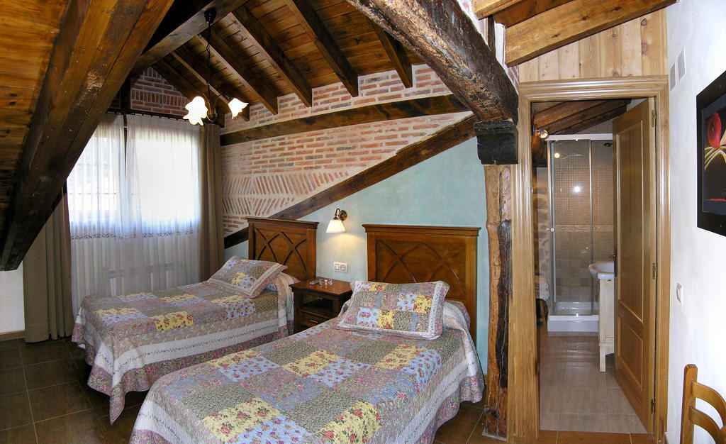 Casa Paulino Hotel Corrales De Buelna Kamer foto
