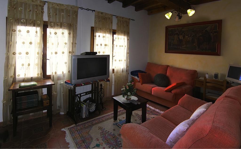 Casa Paulino Hotel Corrales De Buelna Buitenkant foto